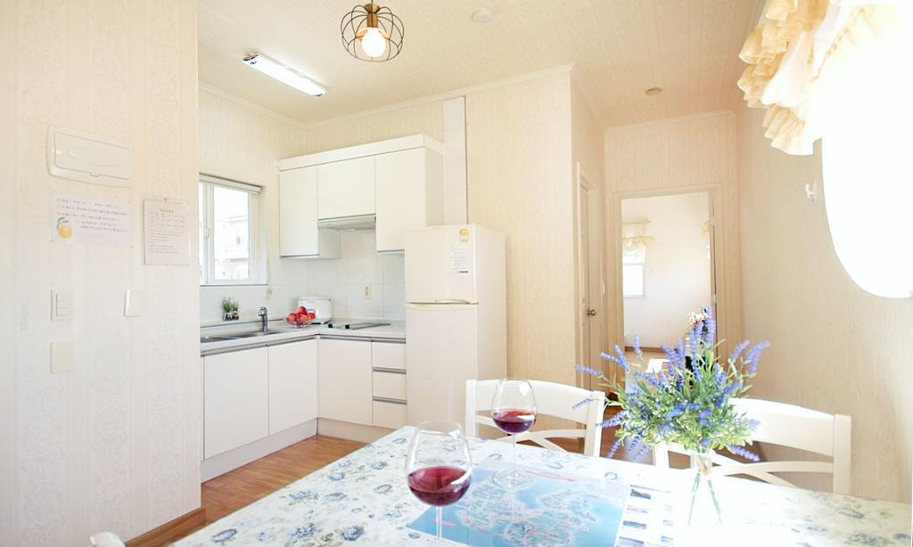 American Village Pension Manoa Namhae Room photo